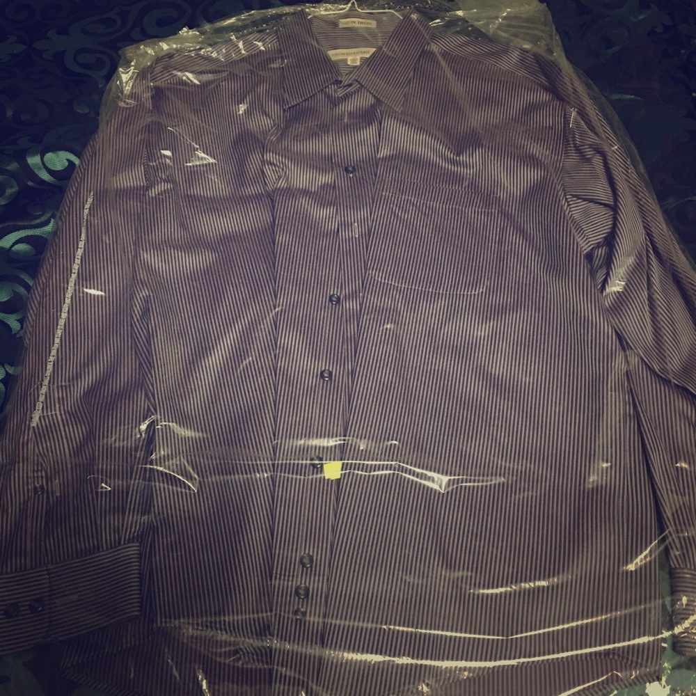 Men’s Button Down Dress Shirt